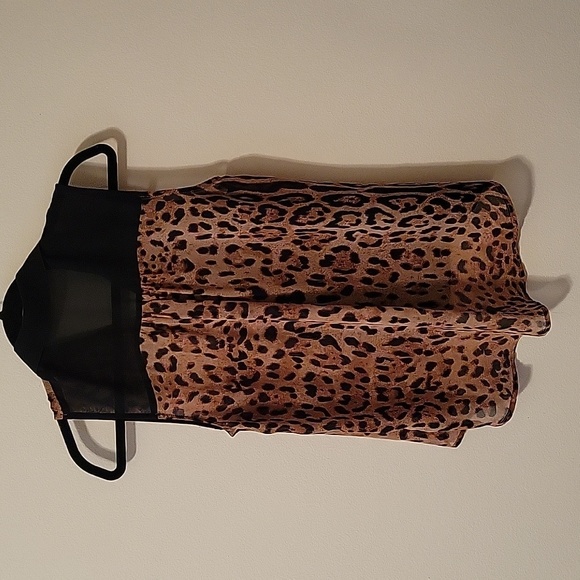 Summery, sleeveless animal print too, M - Picture 3 of 4